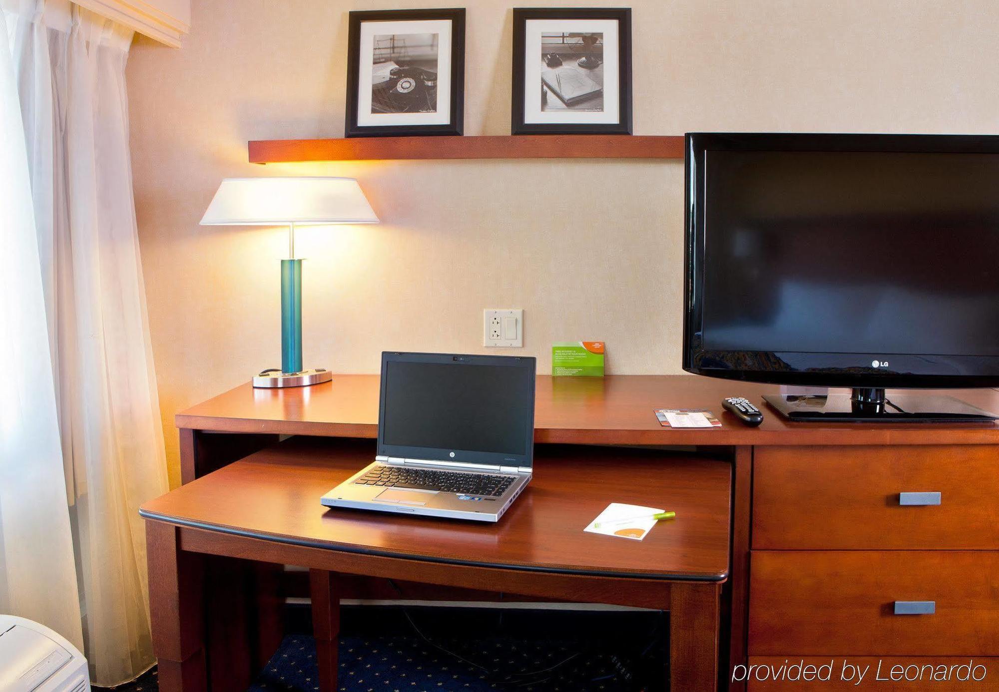 Courtyard By Marriott Fort Smith Downtown Quarto foto