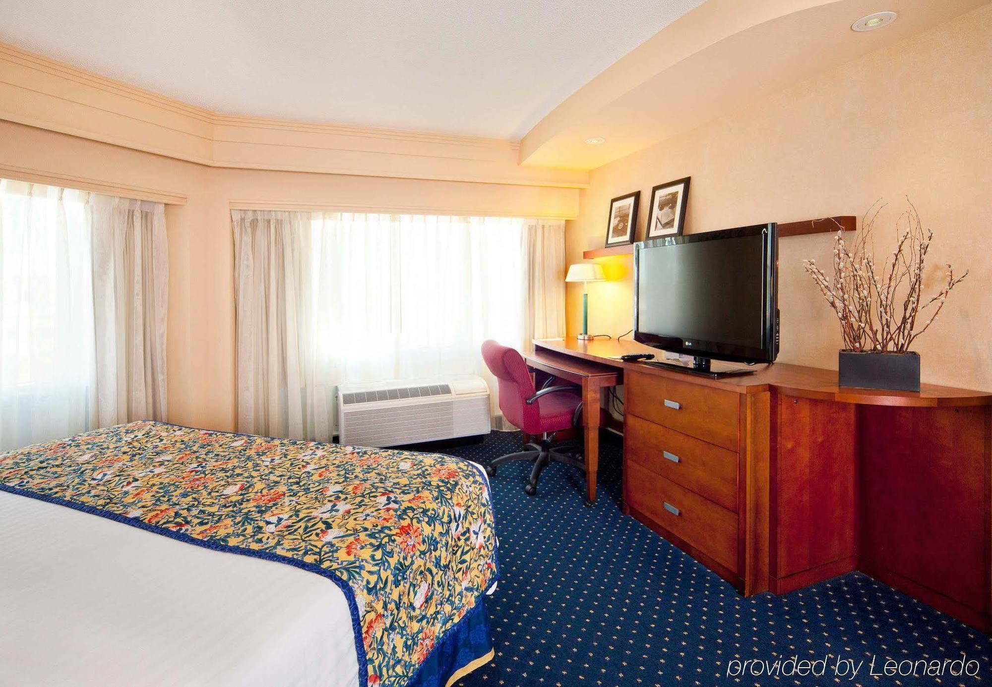 Courtyard By Marriott Fort Smith Downtown Quarto foto